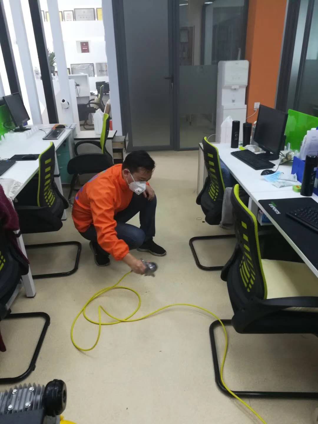 宣传易珠海公司办公室除甲醛施工现场 1